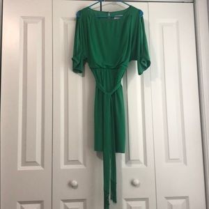 Beautiful Bright Green Jessica Simpson dress